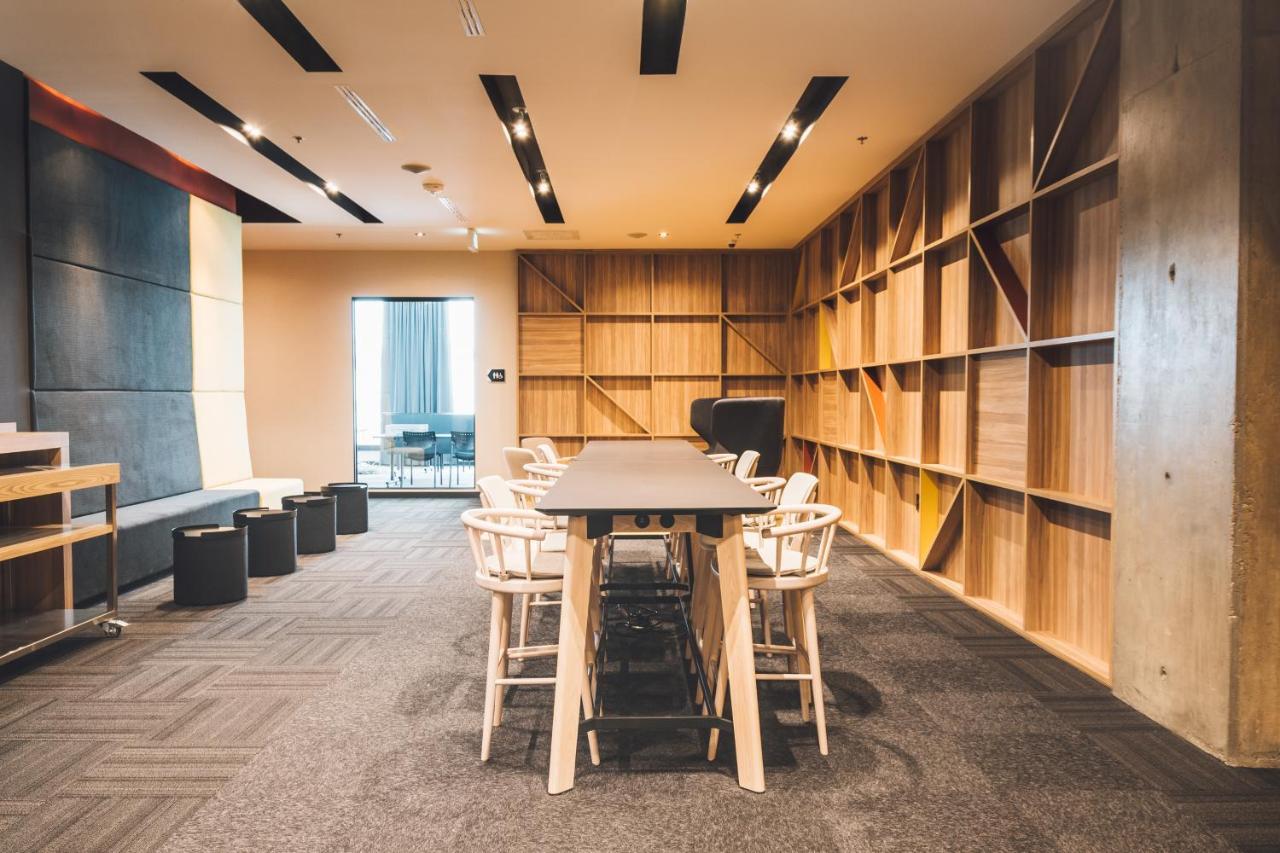 Alt Hotel サスカトゥーン エクステリア 写真
